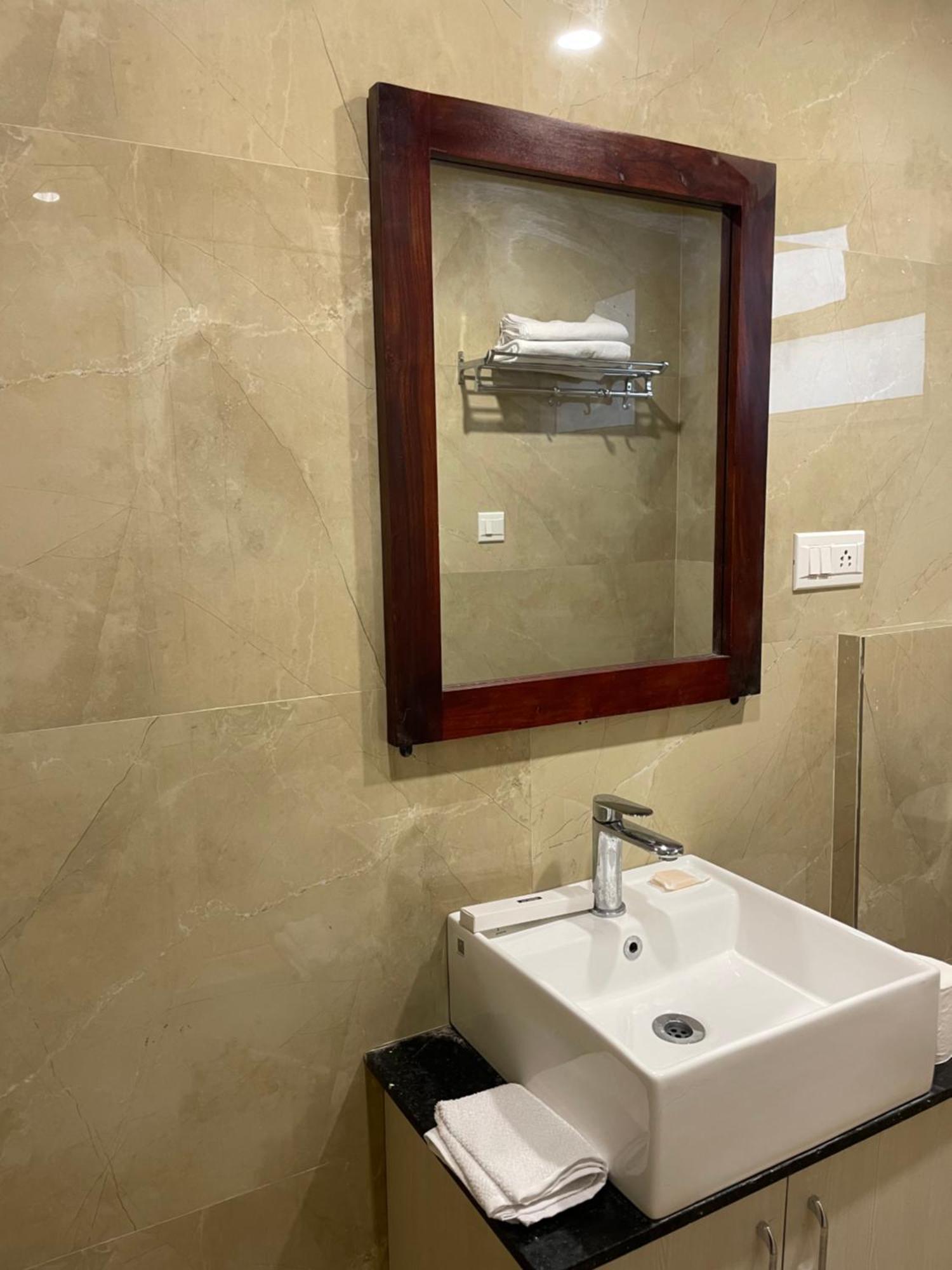 Vrindavan Greens Resort Udaipur Ngoại thất bức ảnh